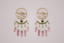 Load image into Gallery viewer, Wild flower Earings
